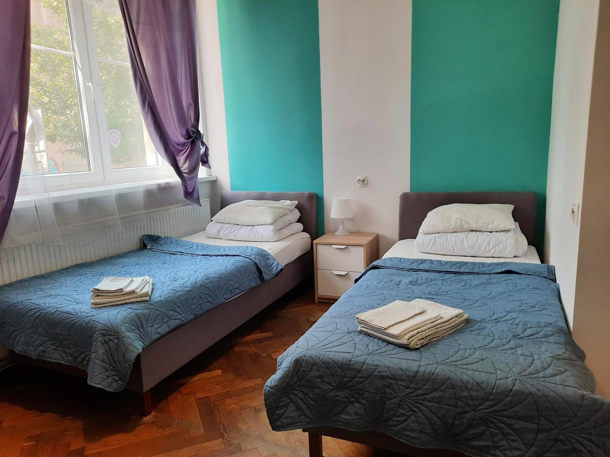 Lorf Hostel&Apartments — Photos 2